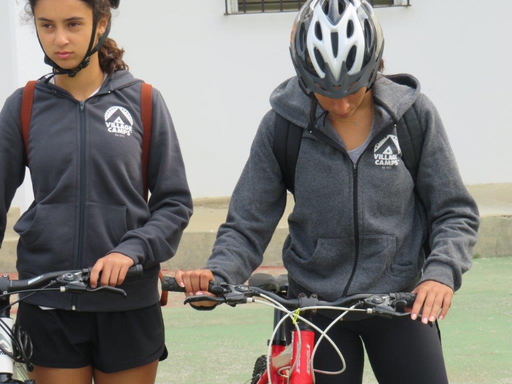 Village Camps International Summer Camp Chiclana, Spain 2017-07-28 https://www.villagecamps.com/journals_admin/images/1845-2224-file1 (47).jpg